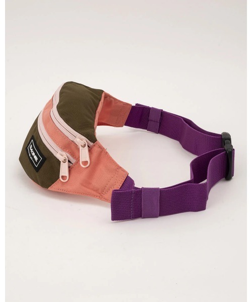 DAKINE（ダカイン）の「DAKINE CLASSIC HIP PACK ショルダーバッグ 【2024年春夏モデル】/ダカインボディバッグ・ウエストポーチ（ボディバッグ/ウエストポーチ・メンズ・ブラウン系その他/イエロー系その他/マルチ/ブラック・FREE）」の11枚目の写真