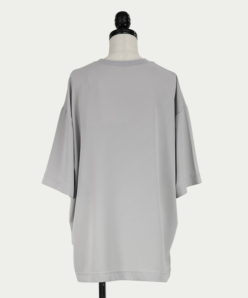and it_(アンドイット)の「防汚加工ユニセックス半袖プルオーバー(Tシャツ/カットソー・レディース・ベージュ/ネイビー/オフホワイト/グレー・M/L/LL)」の14枚目の写真