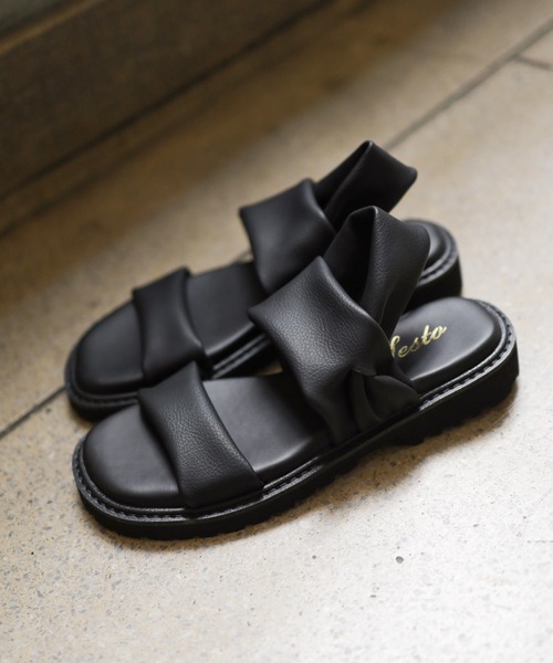 SESTO（セスト）の「ストレッチサテン軽量厚底サンダル（サンダル・レディース・ブラック/アイボリー/カーキ/ゴールド/ブラック系その他/アイボリー系/シルバー・S/M/L/LL/3L/SS/4L/5L）」の3枚目の写真