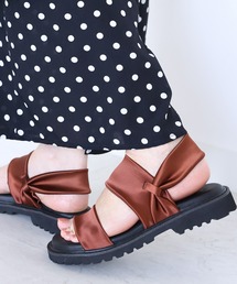 SESTO（セスト）の「ストレッチサテン軽量厚底サンダル（サンダル）」