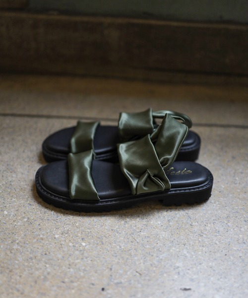SESTO（セスト）の「ストレッチサテン軽量厚底サンダル（サンダル・レディース・ブラック/アイボリー/カーキ/ゴールド/ブラック系その他/アイボリー系/シルバー・S/M/L/LL/3L/SS/4L/5L）」の13枚目の写真