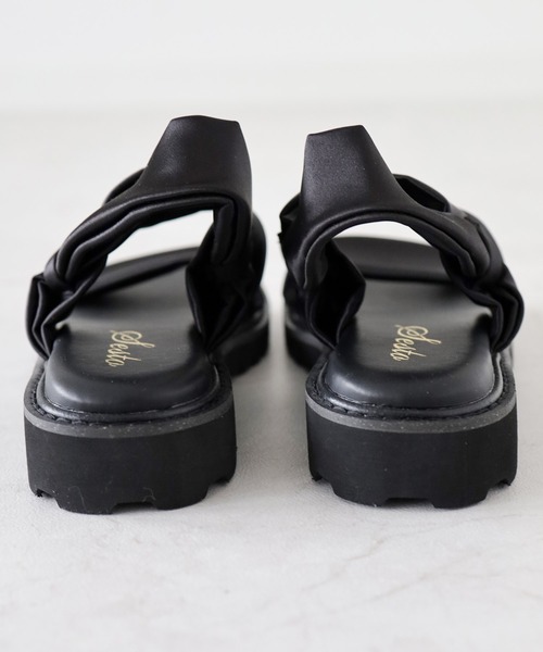 SESTO（セスト）の「ストレッチサテン軽量厚底サンダル（サンダル・レディース・ブラック/アイボリー/カーキ/ゴールド/ブラック系その他/アイボリー系/シルバー・S/M/L/LL/3L/SS/4L/5L）」の10枚目の写真