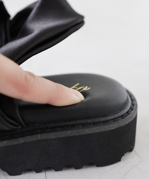 SESTO（セスト）の「ストレッチサテン軽量厚底サンダル（サンダル・レディース・ブラック/アイボリー/カーキ/ゴールド/ブラック系その他/アイボリー系/シルバー・S/M/L/LL/3L/SS/4L/5L）」の14枚目の写真