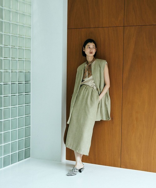 marjour（マージュール）の「KASURI TWEED NARROW SKIRT（スカート・レディース・ブラック/グリーン系・M）」の8枚目の写真