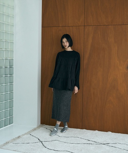 marjour（マージュール）の「KASURI TWEED NARROW SKIRT（スカート・レディース・ブラック/グリーン系・M）」の19枚目の写真