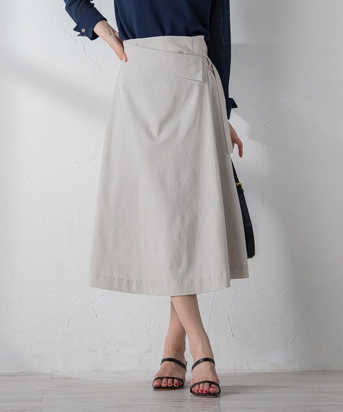 ketty(ケティ)の「ラップ風フレアスカート ≪手洗い可能≫(スカート・レディース・オフホワイト/ブルー/イエロー/オレンジ・M)」の2枚目の写真