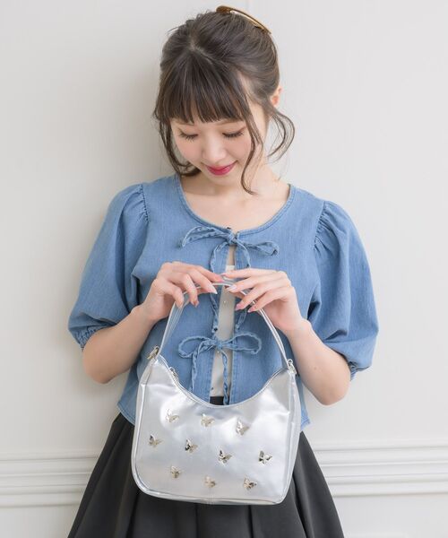 ems excite（エムズエキサイト）の「蝶モチーフ付２WAYバッグ（ショルダーバッグ・レディース・シルバー/ブルー/ブラック・ONE SIZE）」の6枚目の写真