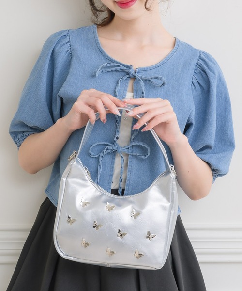 ems excite（エムズエキサイト）の「蝶モチーフ付２WAYバッグ（ショルダーバッグ・レディース・シルバー/ブルー/ブラック・ONE SIZE）」の3枚目の写真