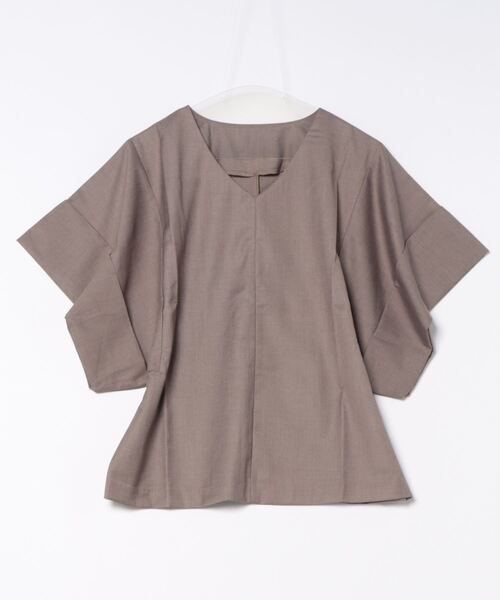 and it_(アンドイット)の「ワイドスリーブVネックトップス(Tシャツ/カットソー・レディース・ブラック/モカ/ホワイト/ライトオリーブ・M-L)」の15枚目の写真