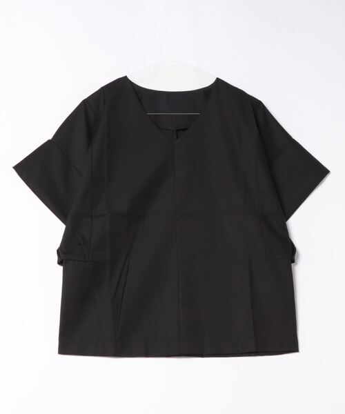 and it_(アンドイット)の「ワイドスリーブVネックトップス(Tシャツ/カットソー・レディース・ブラック/モカ/ホワイト/ライトオリーブ・M-L)」の17枚目の写真