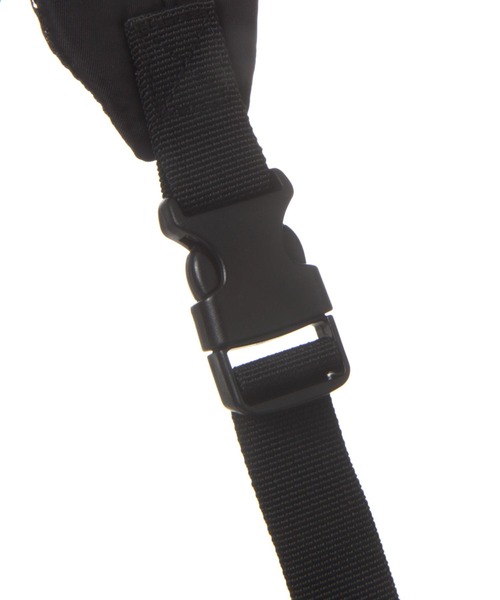 LAKOLE（ラコレ）の「ポケットショルダーバッグ / 118833（ショルダーバッグ・メンズ・グレー/ブラック/カーキ・FREE）」の15枚目の写真