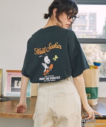 PEANUTS（ピーナッツ）の「【PEANUTS   SNOOPY】別注 ピーナッツ スヌーピー&フレンズ ヴィンテージプリント 半袖Tシャツ（Tシャツ/カットソー）」