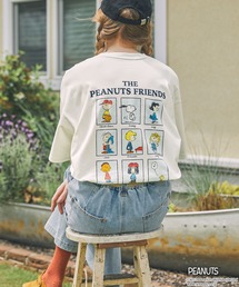 PEANUTS（ピーナッツ）の「【PEANUTS / SNOOPY】別注 ピーナッツ スヌーピー&フレンズ ヴィンテージプリント 半袖Tシャツ（Tシャツ/カットソー）」