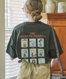 PEANUTS（ピーナッツ）の「【PEANUTS / SNOOPY】別注 ピーナッツ スヌーピー&フレンズ ヴィンテージプリント 半袖Tシャツ（Tシャツ/カットソー）」