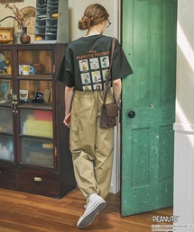 PEANUTS（ピーナッツ）の「【PEANUTS / SNOOPY】別注 ピーナッツ スヌーピー&フレンズ ヴィンテージプリント 半袖Tシャツ（Tシャツ/カットソー）」