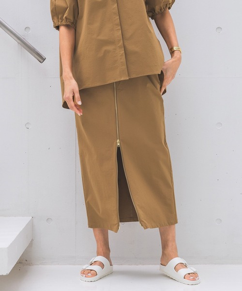 HEREIAM（ヘレイアム）の「【HEREIAM】接触冷感／COOLマテリアルZIPスカート（スカート・レディース・キャメル/ブラック・SMALL/MEDIUM）」の7枚目の写真