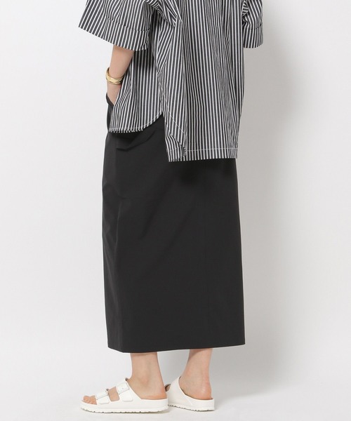 HEREIAM（ヘレイアム）の「【HEREIAM】接触冷感／COOLマテリアルZIPスカート（スカート・レディース・キャメル/ブラック・SMALL/MEDIUM）」の10枚目の写真