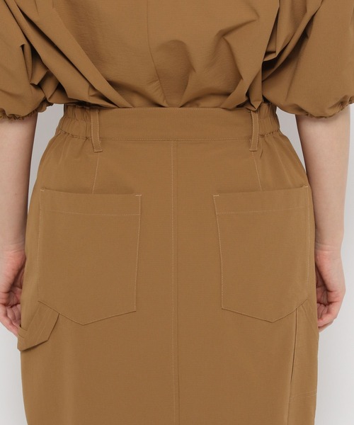 HEREIAM（ヘレイアム）の「【HEREIAM】接触冷感／COOLマテリアルZIPスカート（スカート・レディース・キャメル/ブラック・SMALL/MEDIUM）」の3枚目の写真