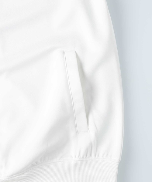 UMBRO（アンブロ）の「【umbro】別注半袖トラックジャージ（ジャージ・メンズ・ブラック/ホワイト・M/L/XL）」の9枚目の写真