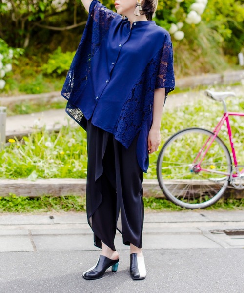 OSMOSIS（オズモーシス）の「切替ワイドブラウス（シャツ/ブラウス・レディース・ホワイト/ネイビー/ブラック・ONE SIZE）」の6枚目の写真