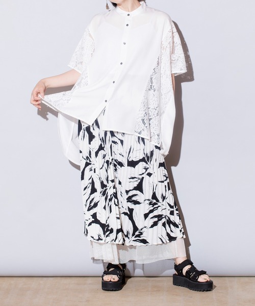 OSMOSIS（オズモーシス）の「切替ワイドブラウス（シャツ/ブラウス・レディース・ホワイト/ネイビー/ブラック・ONE SIZE）」の10枚目の写真