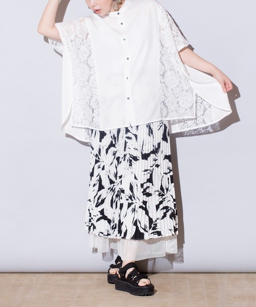 OSMOSIS（オズモーシス）の「切替ワイドブラウス（シャツ/ブラウス・レディース・ホワイト/ネイビー/ブラック・ONE SIZE）」の11枚目の写真