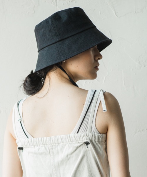 ORIENT MILLINERY（オリエント ミリナリー）の「LILA【ﾘﾗ】リネン100% UVプロテクト サンシェードバケットハット UPF50+（ハット・レディース・ブラック/キナリ・FREE）」の13枚目の写真
