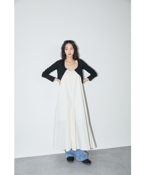 DRWCYS（ドロシーズ）の「フレアキャミワンピース（ワンピース・レディース・ホワイト/ブラック・FREE）」の22枚目の写真