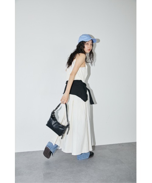 DRWCYS（ドロシーズ）の「フレアキャミワンピース（ワンピース・レディース・ホワイト/ブラック・FREE）」の10枚目の写真