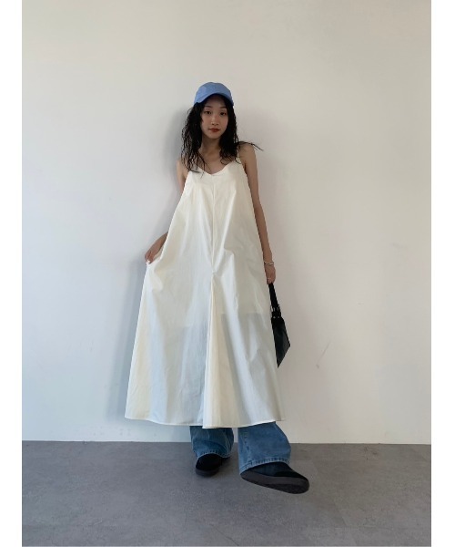 DRWCYS（ドロシーズ）の「フレアキャミワンピース（ワンピース・レディース・ホワイト/ブラック・FREE）」の15枚目の写真