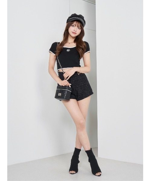 Darich（ダーリッチ）の「カメリアモチーフTシャツ（Tシャツ/カットソー・レディース・サックスブルー/ブラック/ホワイト・FREE）」の4枚目の写真