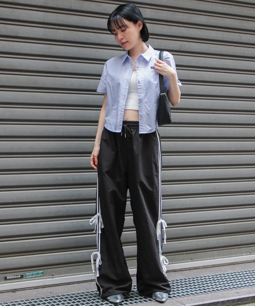 3.3 Field Trip （3.3フィールドトリップ）の「3.3 Field Trip／サイドリボンラインパンツ（その他パンツ・レディース・ブラック/グレー・FREE）」の4枚目の写真