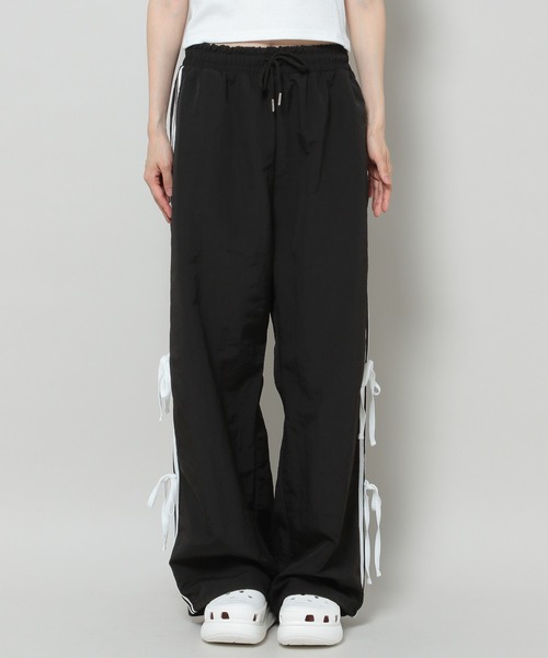 3.3 Field Trip （3.3フィールドトリップ）の「3.3 Field Trip／サイドリボンラインパンツ（その他パンツ・レディース・ブラック/グレー・FREE）」の17枚目の写真