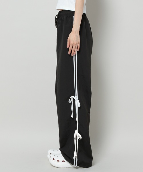 3.3 Field Trip （3.3フィールドトリップ）の「3.3 Field Trip／サイドリボンラインパンツ（その他パンツ・レディース・ブラック/グレー・FREE）」の18枚目の写真