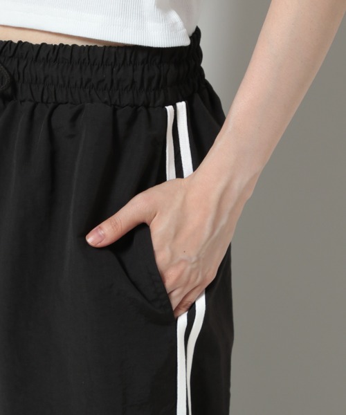 3.3 Field Trip （3.3フィールドトリップ）の「3.3 Field Trip／サイドリボンラインパンツ（その他パンツ・レディース・ブラック/グレー・FREE）」の22枚目の写真