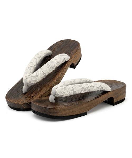 SOUBIEN（ソウビエン）の「下駄 レディース レース 浴衣向け 夏 桐下駄 右近型 和装小物（和装小物・レディース・グリーン系その他/ベージュ系その他/ホワイト系その他/グレー系その他/クリーム・FREE）」の3枚目の写真