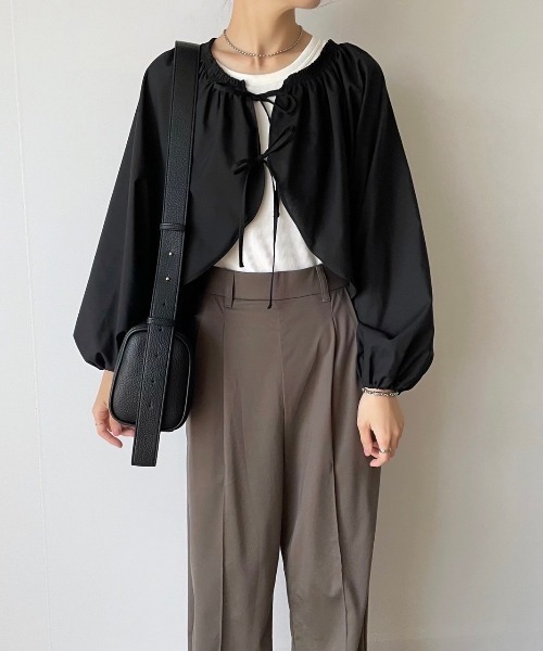 Rename(リネーム)の「Rename フェイクレザー ベルト ボックス トート ショルダーバッグ(ショルダーバッグ・レディース・ダークグレー/ブラック/グレイッシュベージュ・FREE)」の4枚目の写真