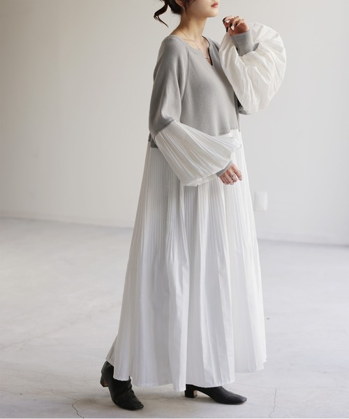 HUG.U（ハグユー）の「ぽわん袖 プリーツ×ニット ワンピース（ワンピース・レディース・グリーン/ライトグレー/ブラック/ダークベージュ・FREE）」の17枚目の写真