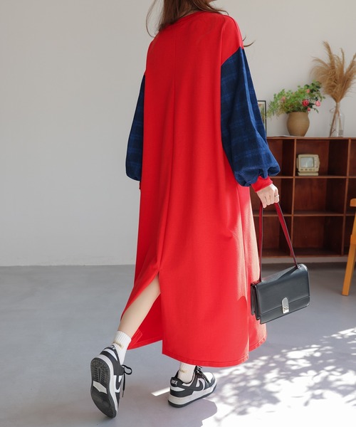 セール】キルティングパフスリーブオーバーサイズロゴスウェット