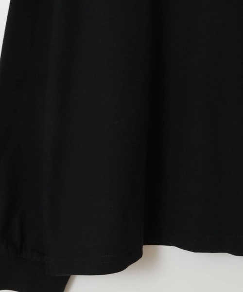 a.v.v（アーヴェヴェ）の「[120-130]サテンアップリケカレッジロゴロンＴ（Tシャツ/カットソー・キッズ・アイボリー/ブラック/ボルドー・120/130）」の16枚目の写真