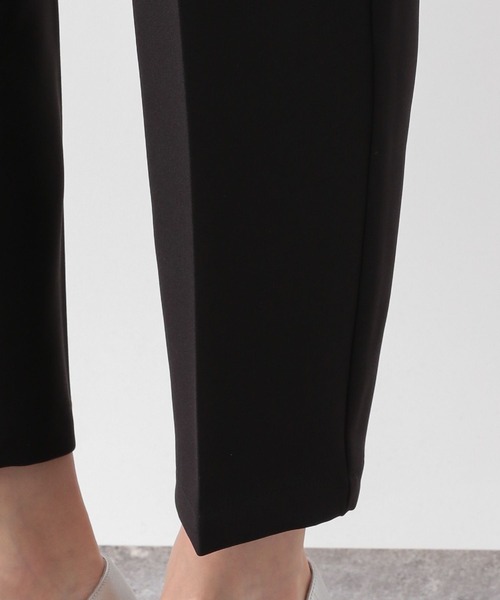 GLOBAL WORK(グローバルワーク)の「MATINEE LINE/ペプラムブラウス*パンツセット/140478(パンツドレス・レディース・ブラック/ホワイト×ブラック/ネイビー・LARGE/MEDIUM)」の19枚目の写真