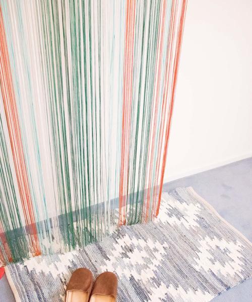 チャイハネ(チャイハネ)の「【チャイハネ】シャララストリングのれん(インテリア雑貨・レディース・ブラウン/ブルー/パープル/グリーン/ピンク/イエロー/オレンジ/ライトブルー/ピンク系その他・FREE)」の9枚目の写真