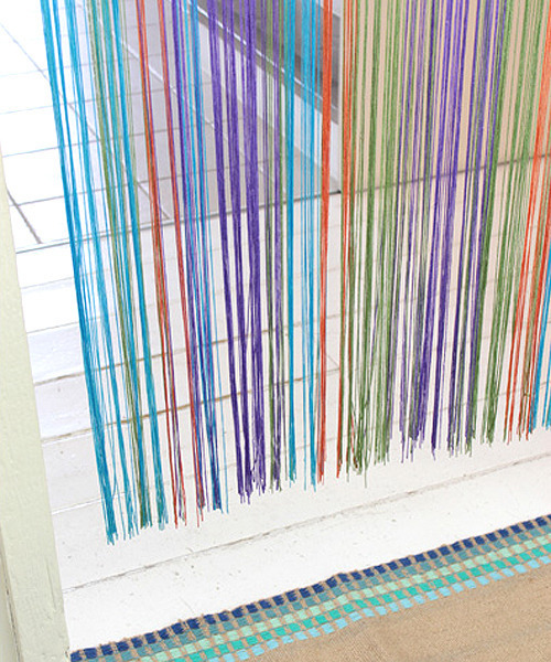 チャイハネ(チャイハネ)の「【チャイハネ】シャララストリングのれん(インテリア雑貨・レディース・ブラウン/ブルー/パープル/グリーン/ピンク/イエロー/オレンジ/ライトブルー/ピンク系その他・FREE)」の5枚目の写真