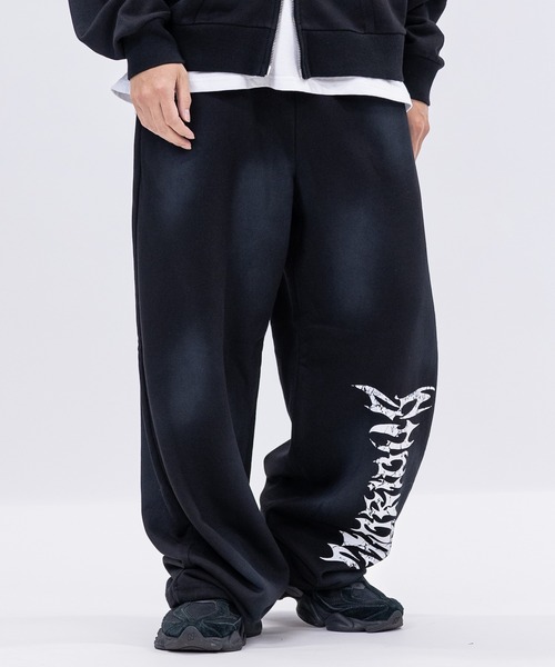 13】スプレー加工 ワイドスウェットパンツ（スウェットパンツ