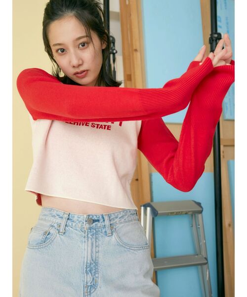 Ungrid（アングリッド）の「【WEB限定】ラグランロゴショートニット（ニット/セーター・レディース・レッド/グリーン/ブルー・FREE）」の6枚目の写真