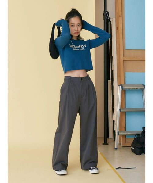 Ungrid（アングリッド）の「【WEB限定】ラグランロゴショートニット（ニット/セーター・レディース・レッド/グリーン/ブルー・FREE）」の20枚目の写真