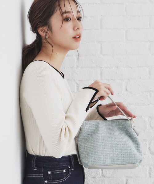 index(インデックス)の「【2WAY】ショルダー付ツイードバッグ(ショルダーバッグ・レディース・ライトブルー/ライトベージュ/ブラック・00)」の3枚目の写真