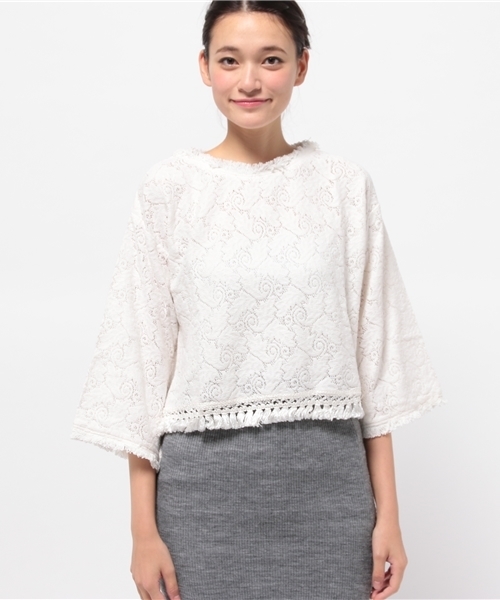 mystic（ミスティック）の「【mystic】レースプルオーバー（シャツ/ブラウス・レディース・オフホワイト/ブラック/キャメル・ﾌﾘ-）」の4枚目の写真