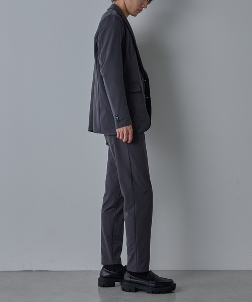 COLONY 2139(コロニートゥーワンスリーナイン)の「全方向ストレッチテーラードジャケット(テーラードジャケット・メンズ・グレー/ブラック・LARGE/MEDIUM)」の14枚目の写真