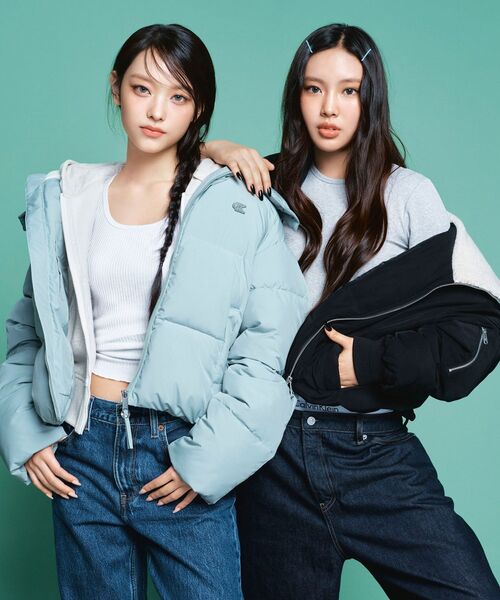 Calvin Klein（カルバン・クライン）の「ショートボンバーアビエイタージャケット（その他アウター・レディース・アッシュグレー/ブラック・M/S/XS）」の3枚目の写真